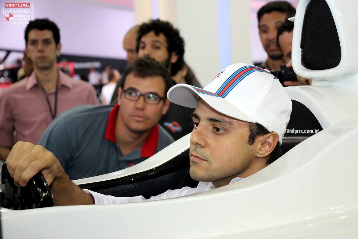 Felipe Massa Pilotando Simulador | Salão do Automóvel
