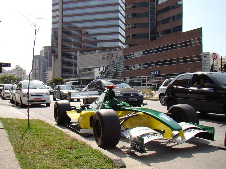 Fórmula 1 réplica exposição nas ruas (7)