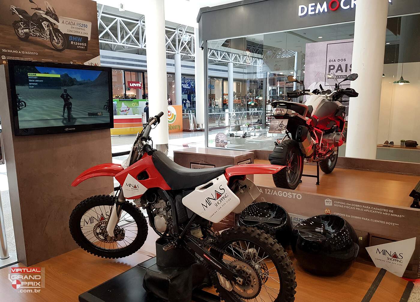 Simulador de Motocross @ Dia dos Pais Minas Shopping