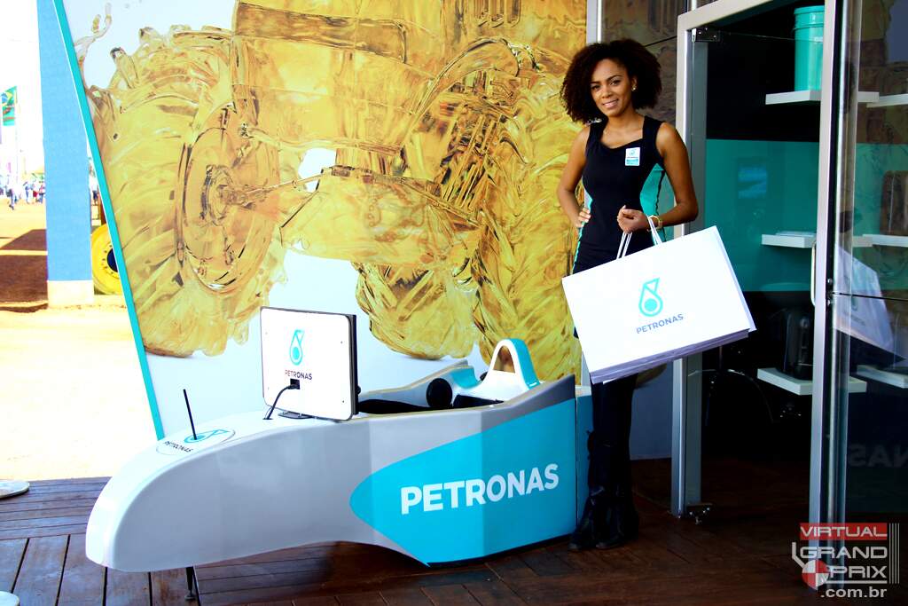 Simulador F1 Petronas | AgriShow Ribeirão Preto