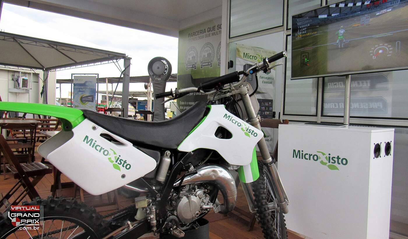 Simulador de Motocross @ SuperAgro Londrina